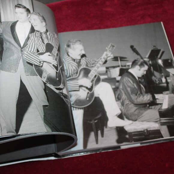 Images of Elvis by Marie Clayton - Picture 3 of 6